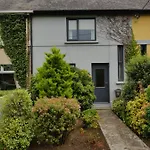 Edith Grove House Holiday home *